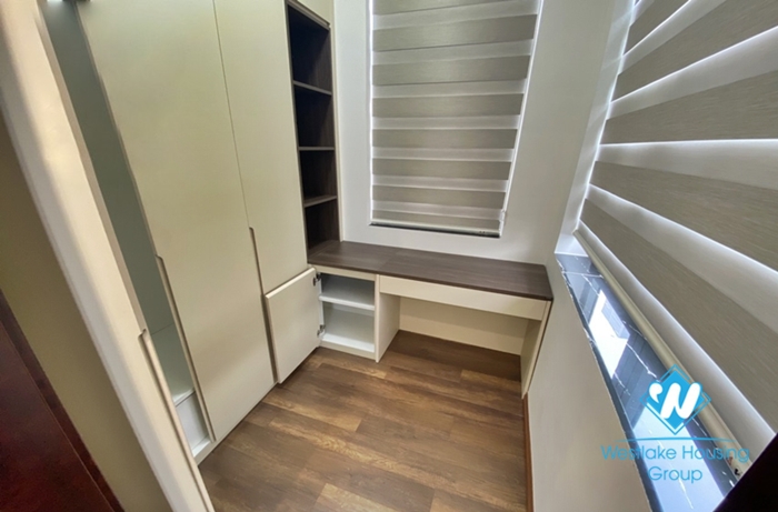 Four bedroom house for rent in Vinhome Harmony
